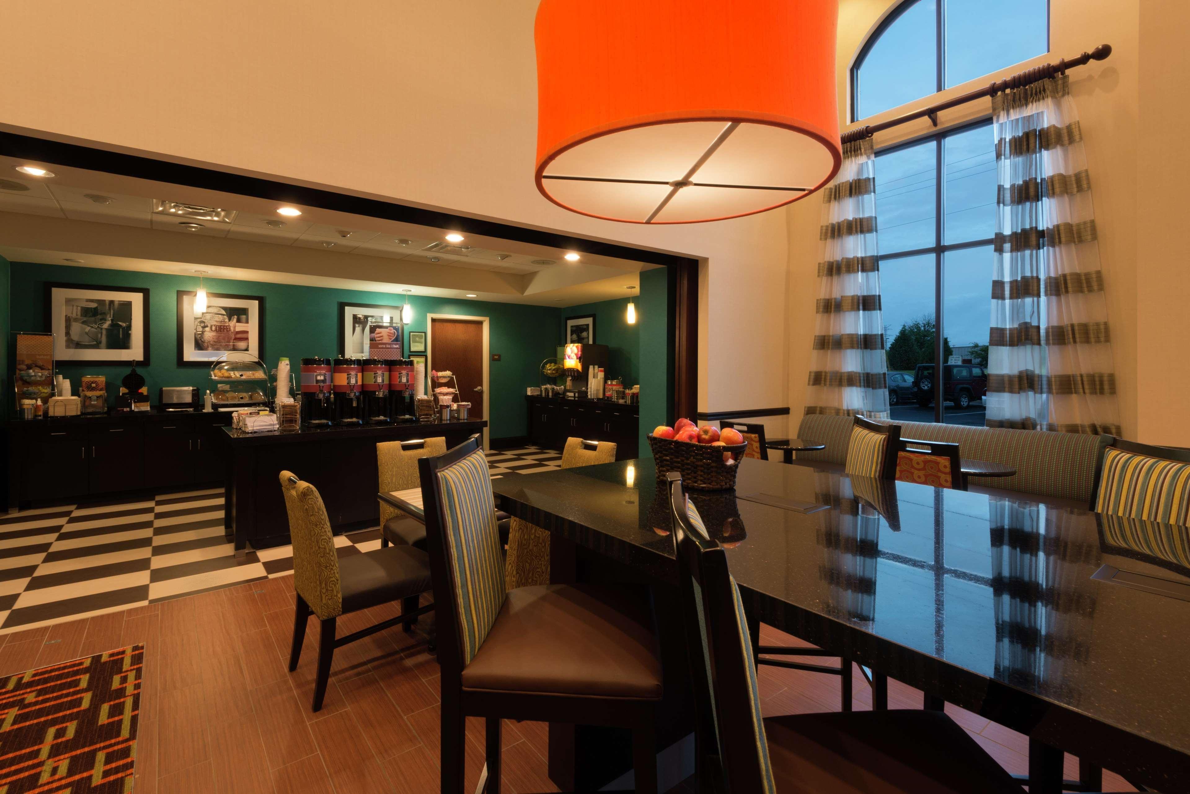 Hampton Inn & Suites Clarksville Kültér fotó